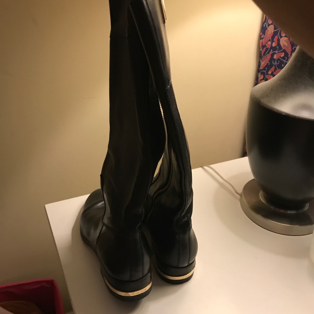 Micheal Kors Boots!!